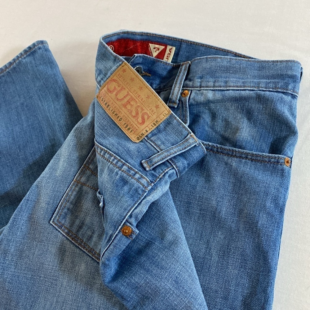 Guess Est 1981 Faded Broken in Men’s Jeans. Wide leg comfort denim. 34” waist.